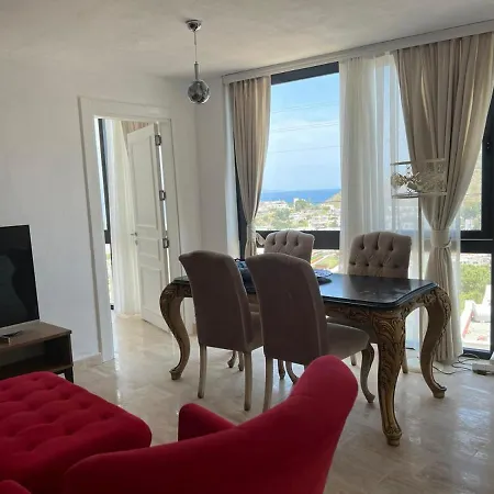 Charming Flat With Sea View Near Beach In Bodrum Daire *